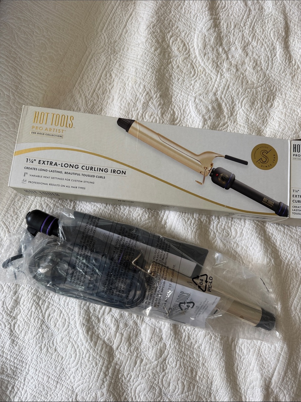 Hot Tools 24K Gold 1¼" Extra-Long Curling Iron - Gold and Black NWT